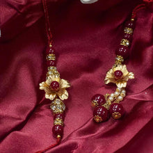 Load image into Gallery viewer, 24K Gold Foil Floral Bhaiya Bhabhi Rakhi-Set Of 2